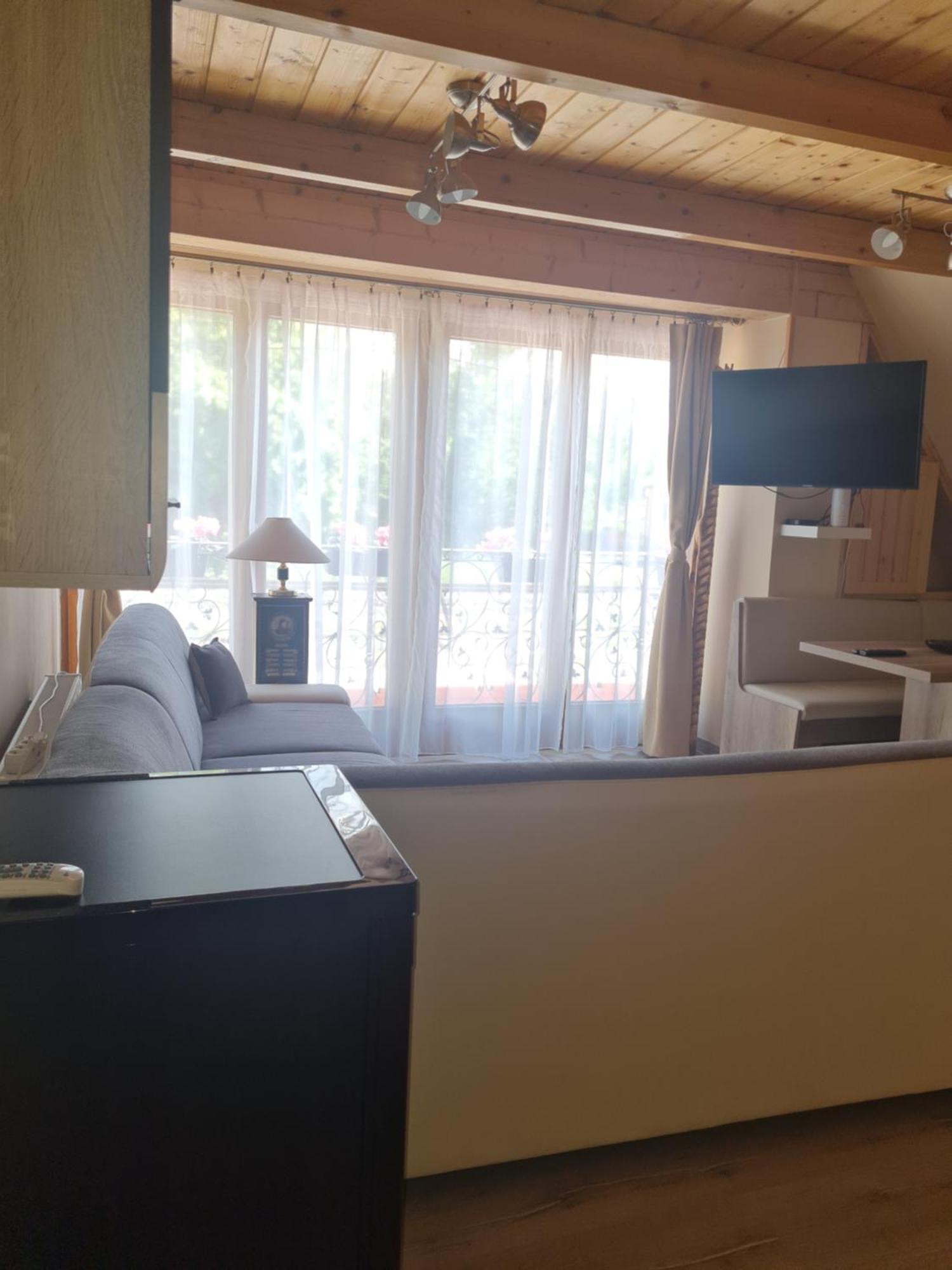 Flamingó Apartman Balatonszarszo Exterior foto